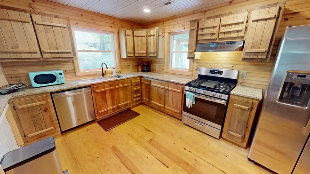 575 Vestal Cochran Road Topton, NC 28781