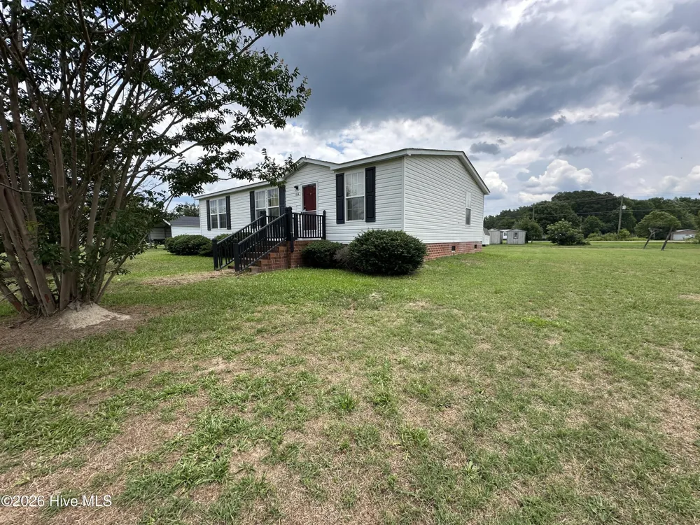 113 Carlyle Askew Drive Ahoskie, NC 27910