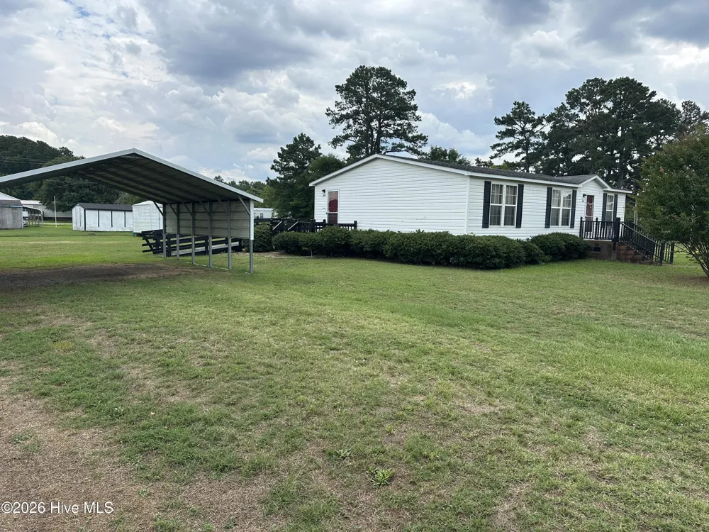 113 Carlyle Askew Drive Ahoskie, NC 27910