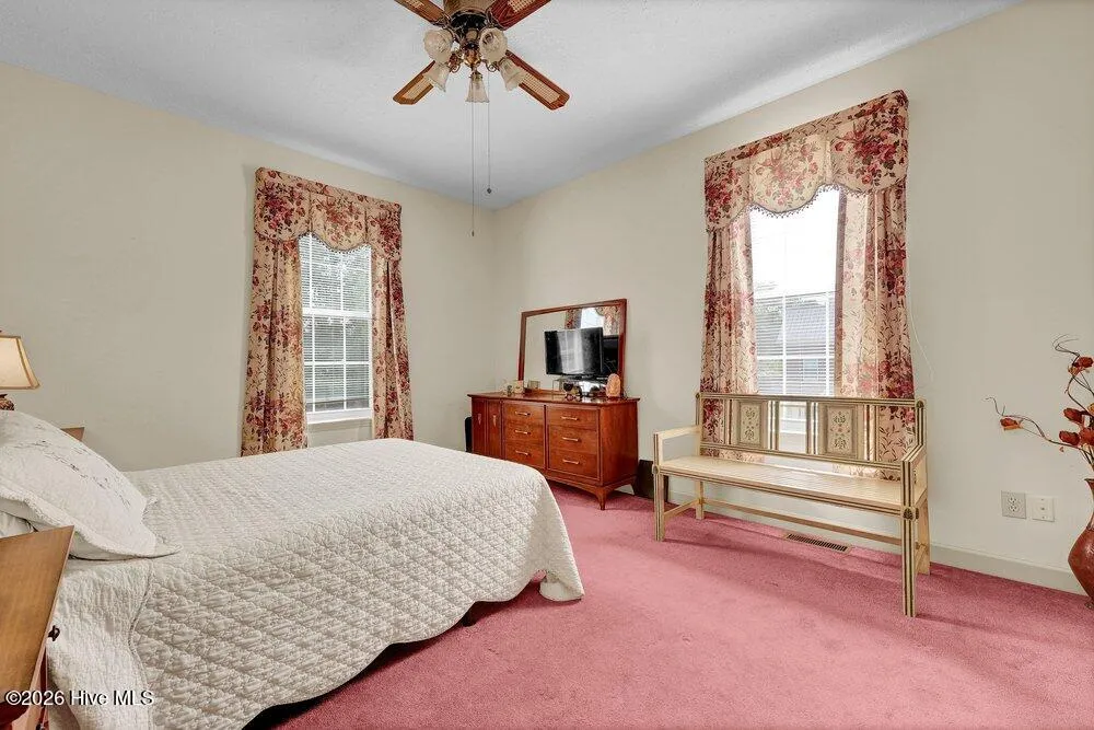 6608 Shire Lane Wilmington, NC 28411