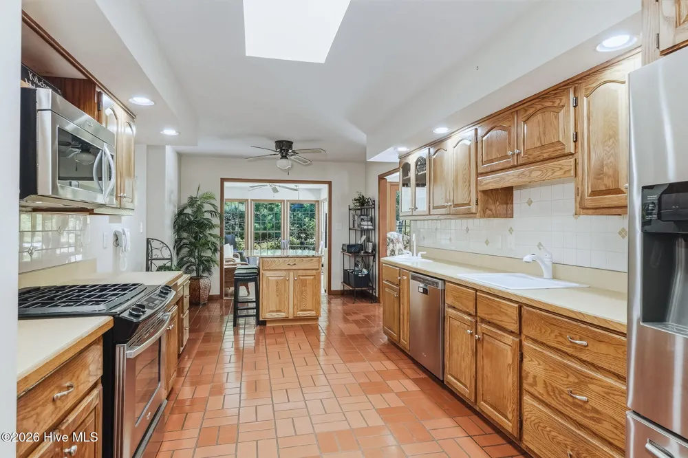 126 Loblolly Drive Pine Knoll Shores, NC 28512