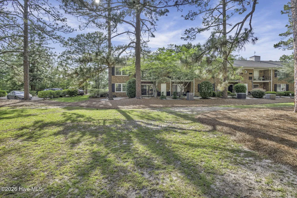 317 Driftwood Circle #B Southern Pines, NC 28387