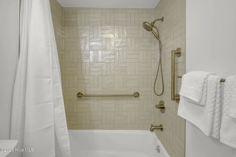 317 Driftwood Circle #B Southern Pines, NC 28387