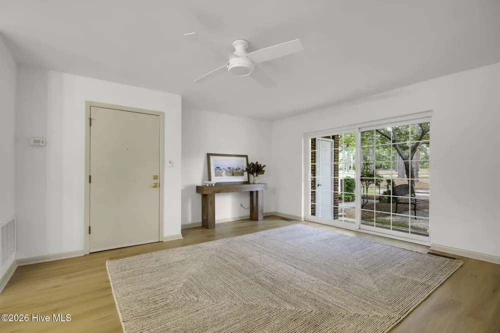 317 Driftwood Circle #B Southern Pines, NC 28387