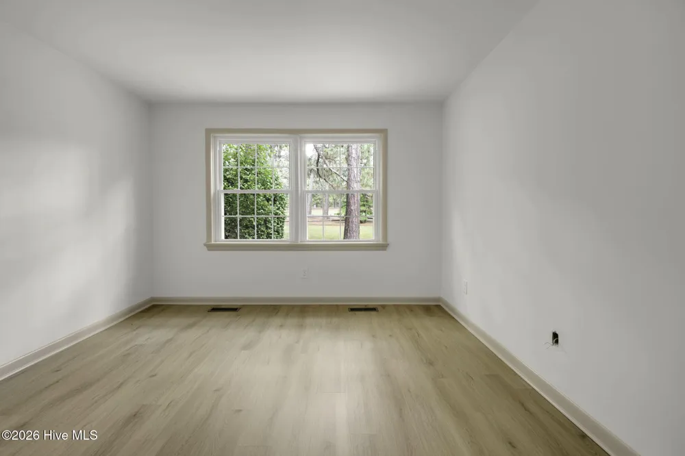 317 Driftwood Circle #B Southern Pines, NC 28387