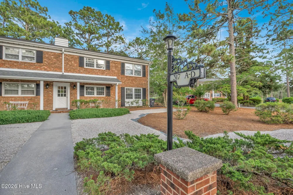 317 Driftwood Circle #B Southern Pines, NC 28387