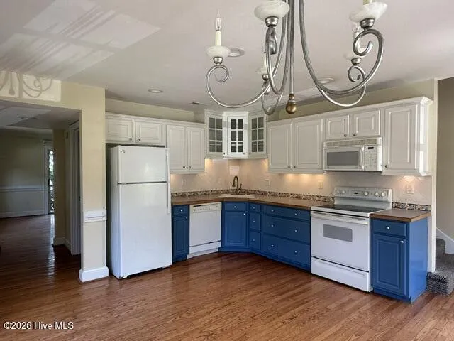 9 Croatan Court Manteo, NC 27954