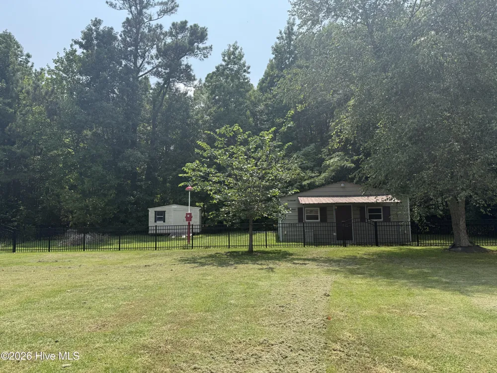 83 Pickett Way Swansboro, NC 28584