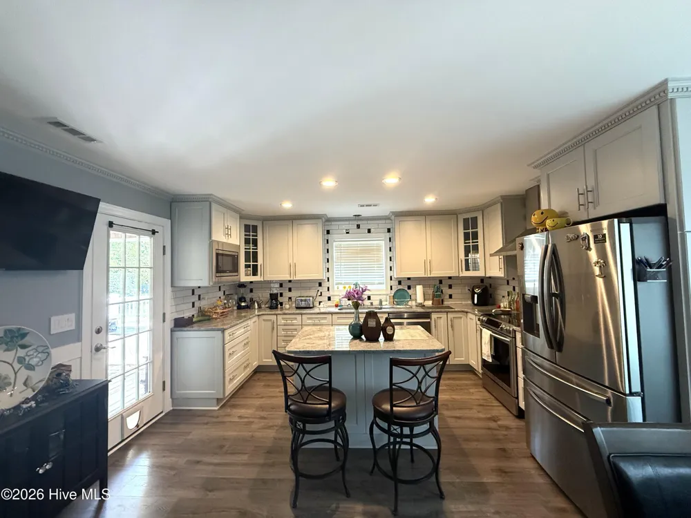 83 Pickett Way Swansboro, NC 28584