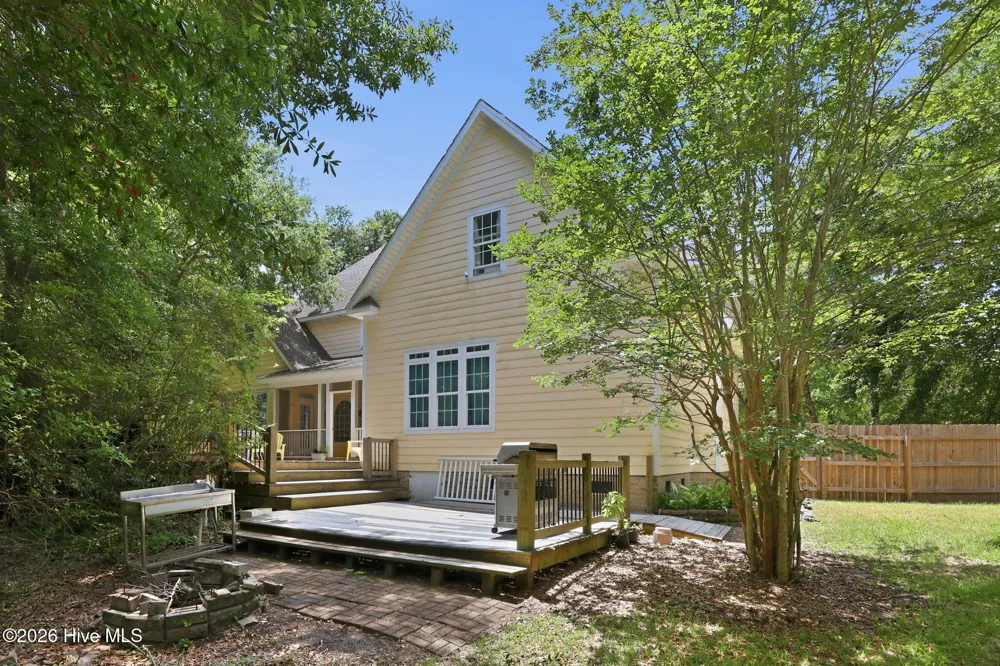 112 Sun Burst Circle Cedar Point, NC 28584