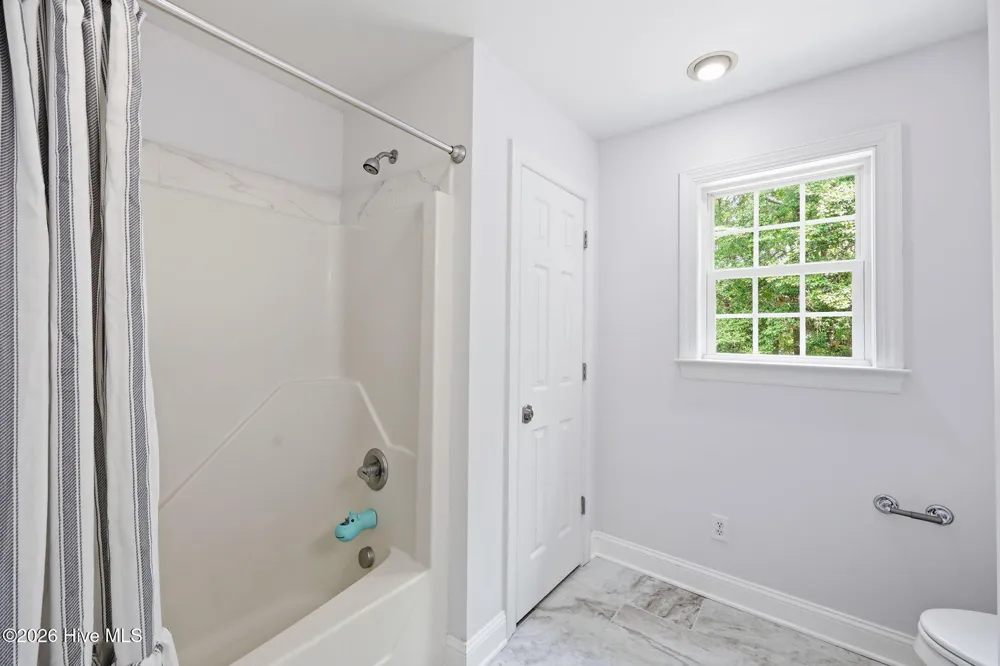 112 Sun Burst Circle Cedar Point, NC 28584