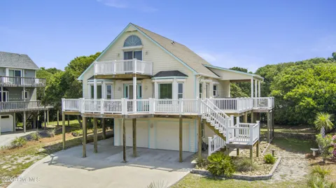 104 Bluewater Drive