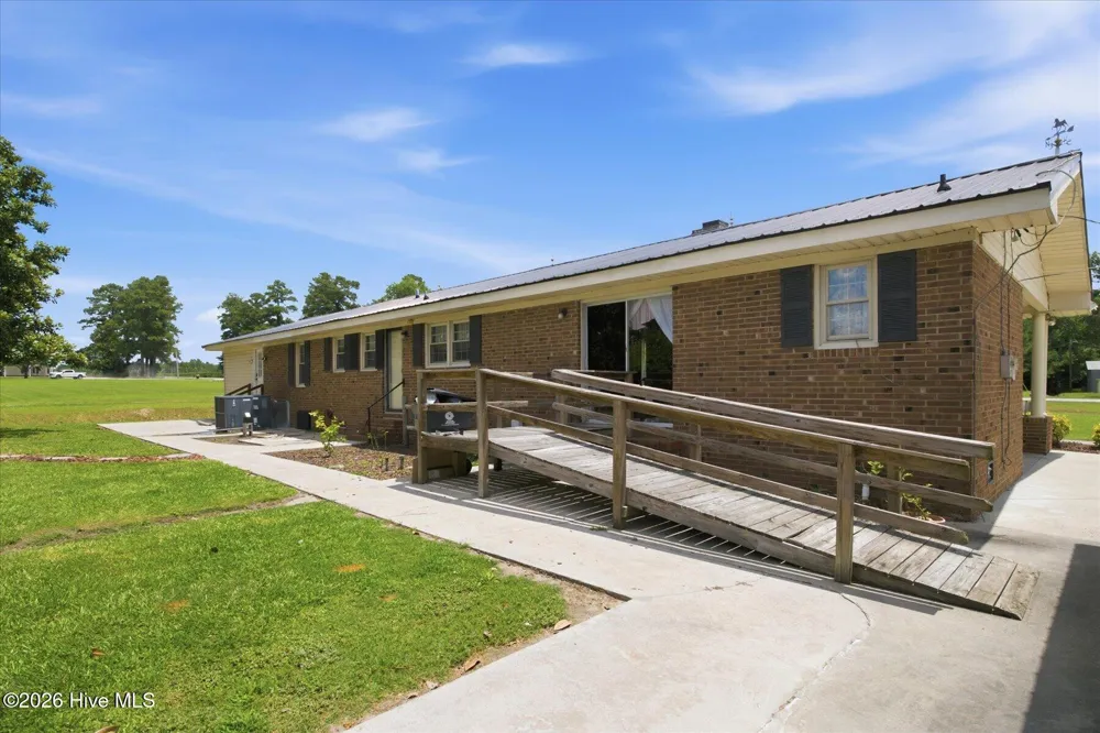 5312 Joe Brown Highway S Chadbourn, NC 28431