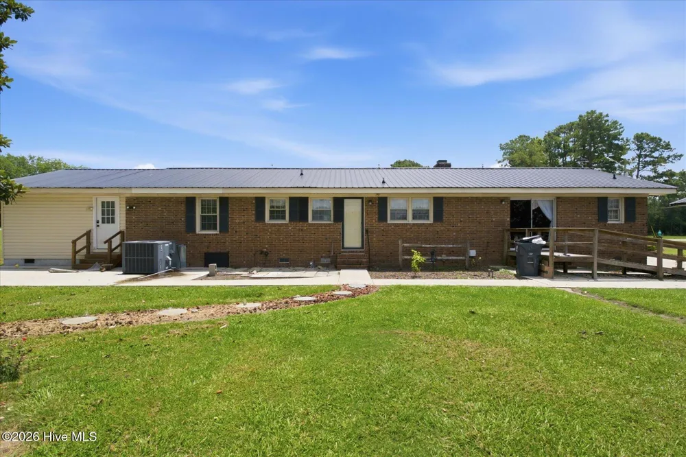 5312 Joe Brown Highway S Chadbourn, NC 28431