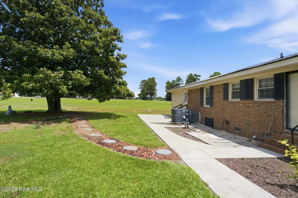 5312 Joe Brown Highway S Chadbourn, NC 28431
