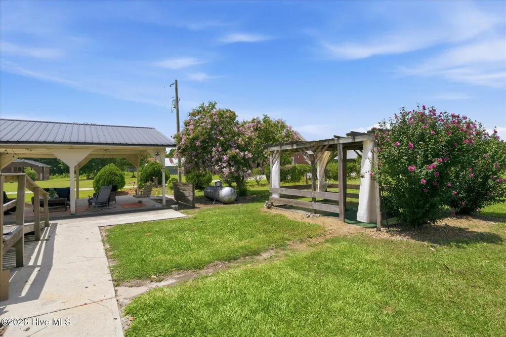5312 Joe Brown Highway S Chadbourn, NC 28431