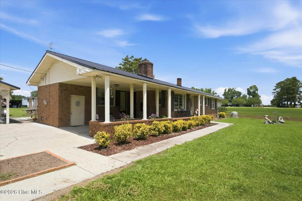 5312 Joe Brown Highway S Chadbourn, NC 28431