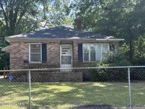 609 E Vernon Avenue