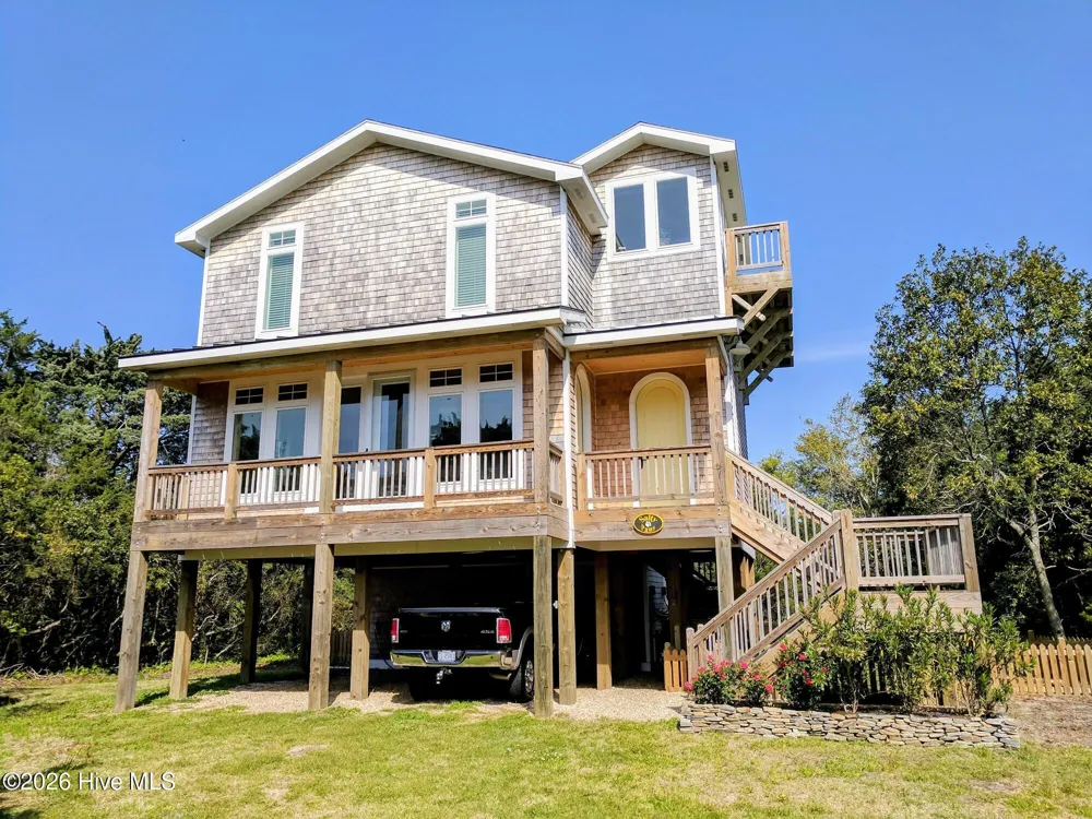 54 Creek Point Road Ocracoke, NC 27960