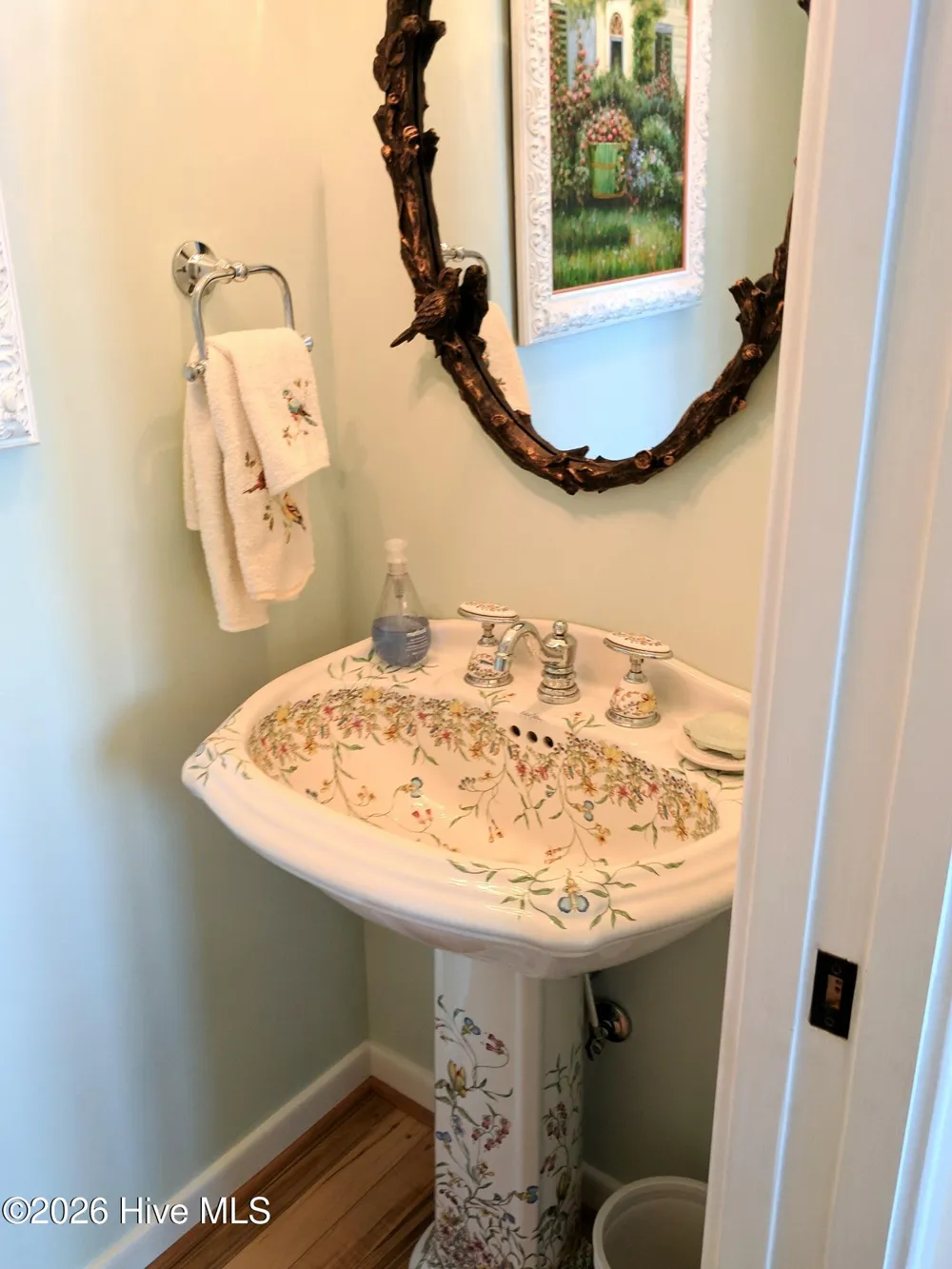 54 Creek Point Road Ocracoke, NC 27960