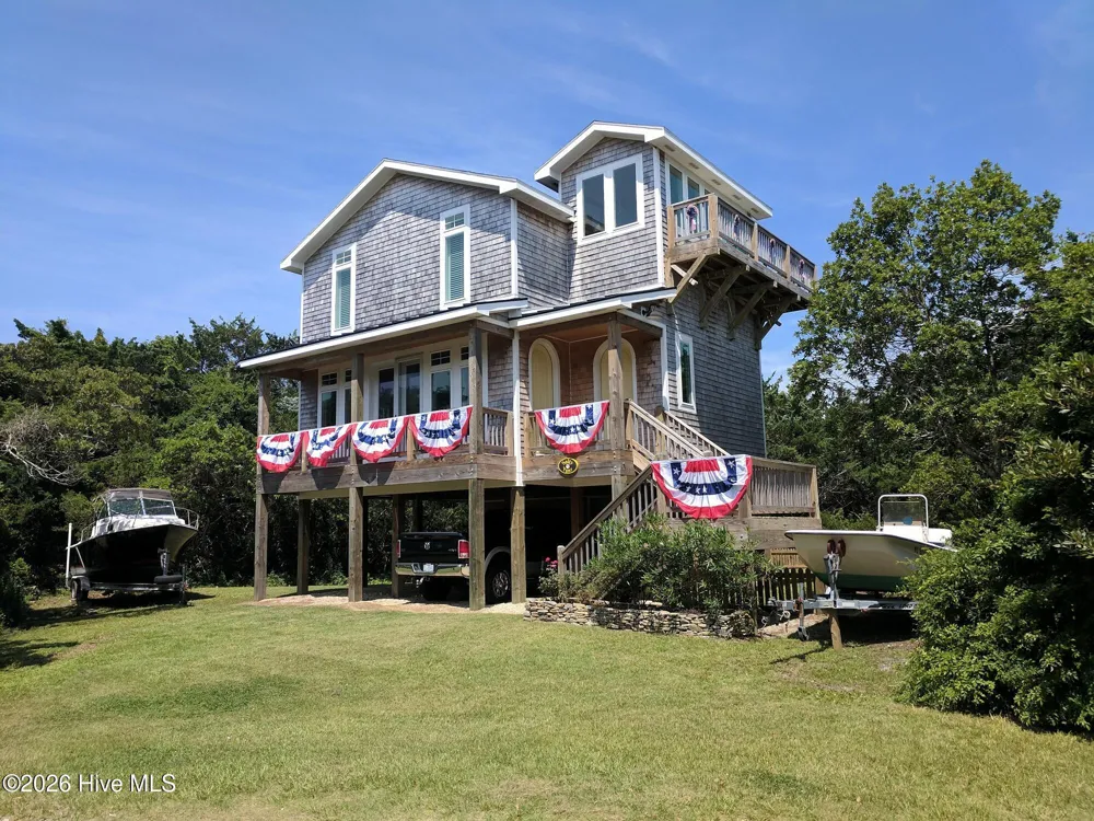54 Creek Point Road Ocracoke, NC 27960
