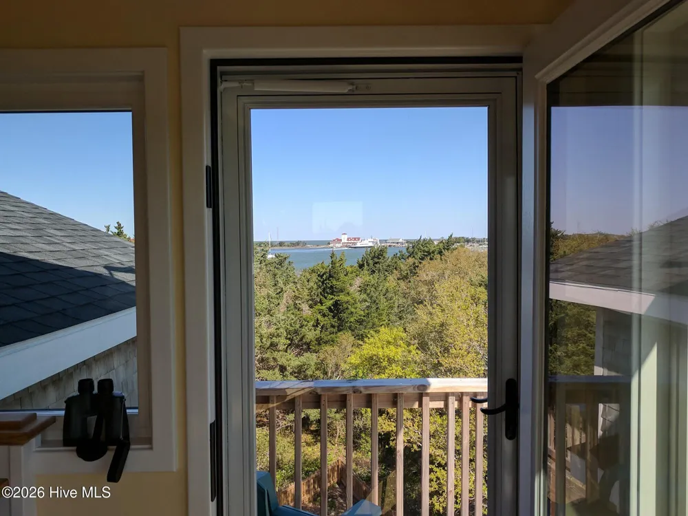54 Creek Point Road Ocracoke, NC 27960