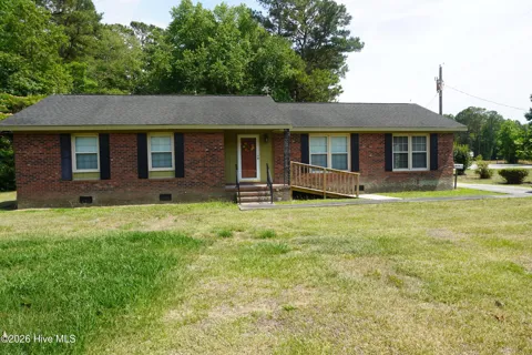 1893 Empire Road SW