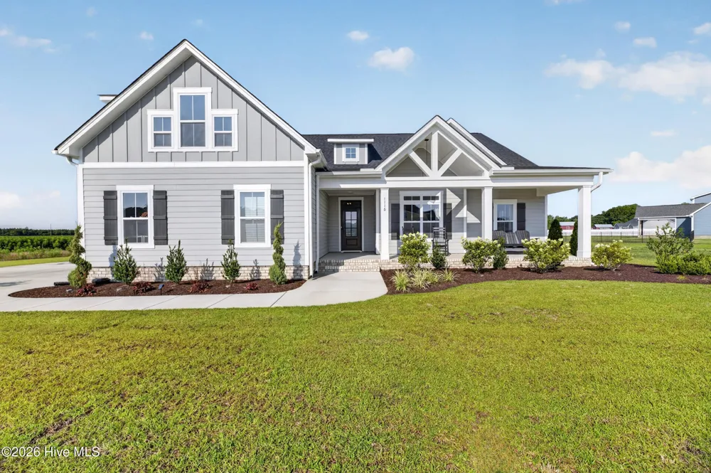 1116 Steele Drive Grimesland, NC 27837