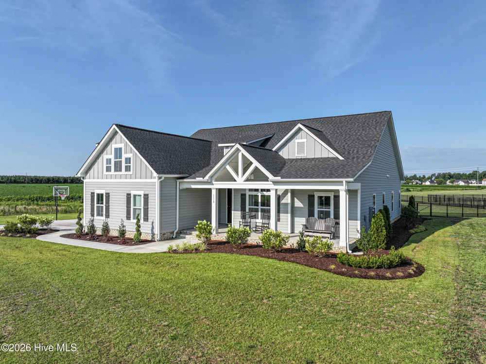 1116 Steele Drive Grimesland, NC 27837