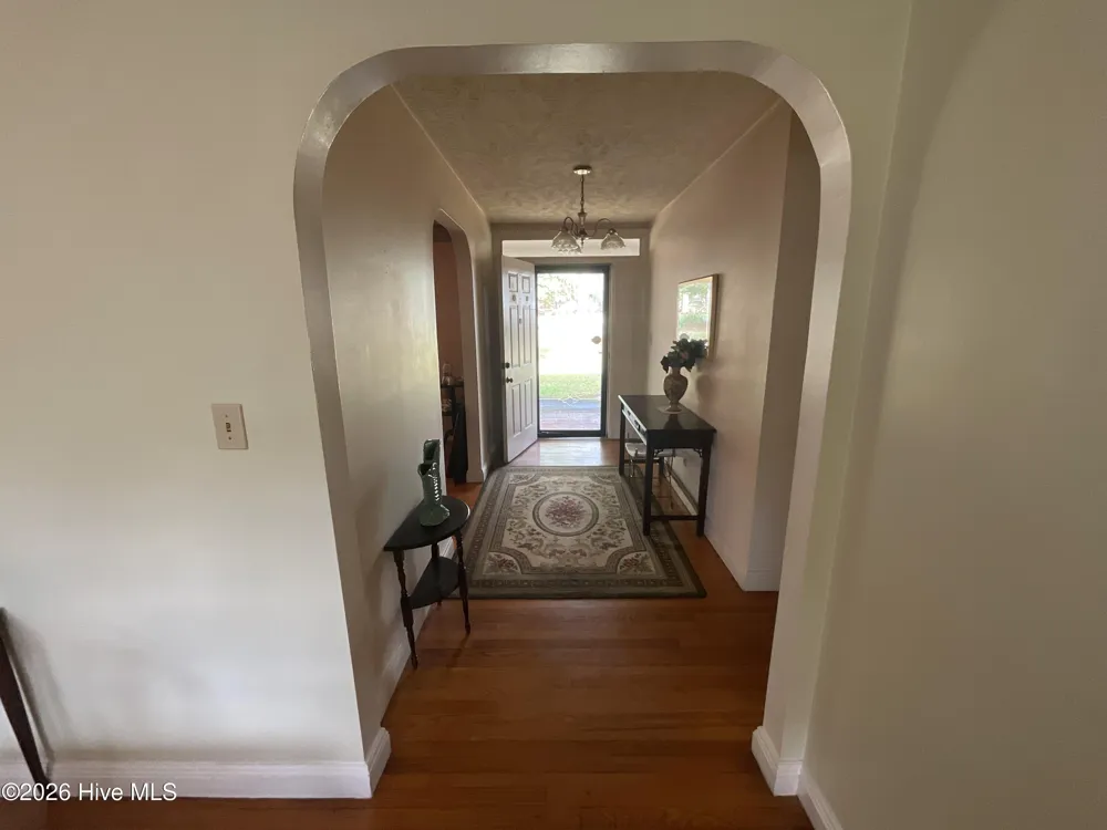 9761 Turnpike Road Laurinburg, NC 28352