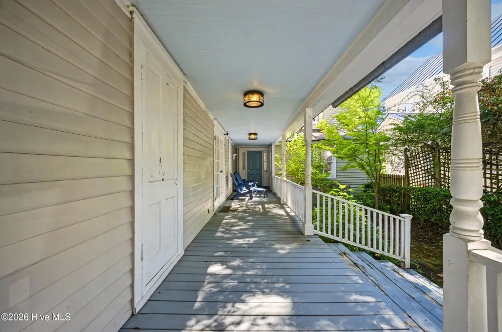 205 W Church Street Edenton, NC 27932