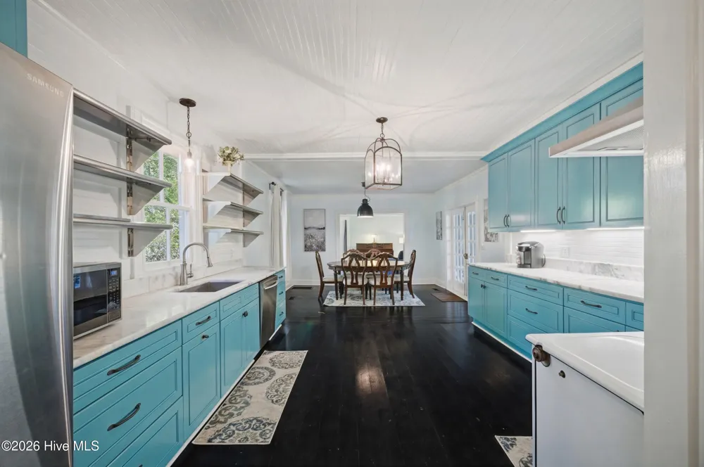 205 W Church Street Edenton, NC 27932