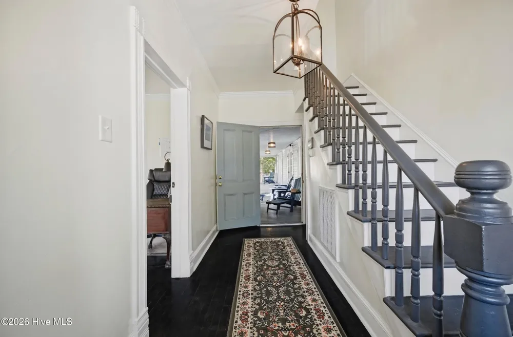 205 W Church Street Edenton, NC 27932