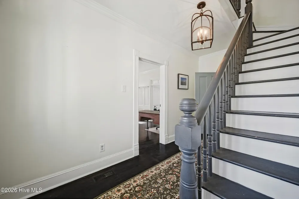 205 W Church Street Edenton, NC 27932