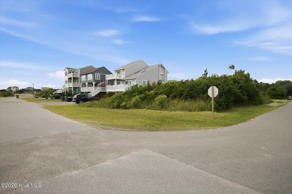 6908 E Beach Drive Oak Island, NC 28465