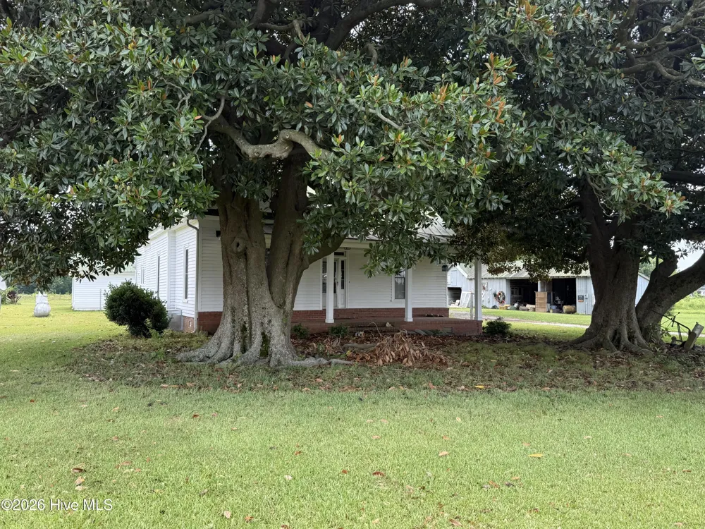 120 Farrior Road Mount Olive, NC 28365