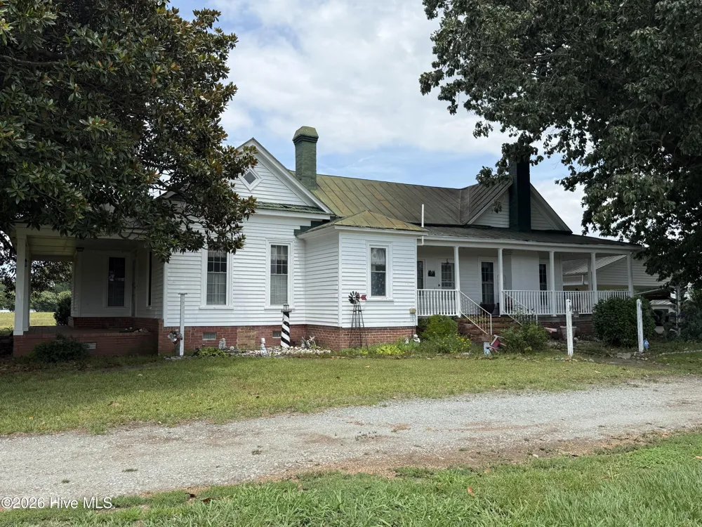 120 Farrior Road Mount Olive, NC 28365