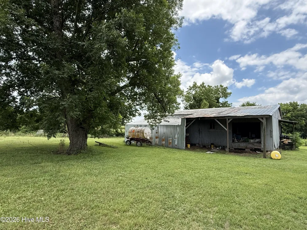120 Farrior Road Mount Olive, NC 28365