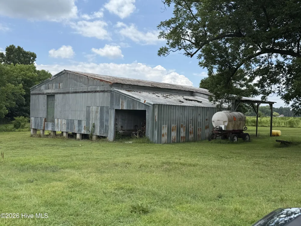 120 Farrior Road Mount Olive, NC 28365