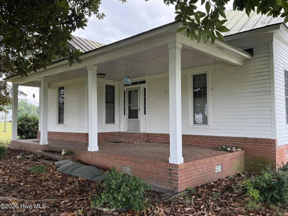 120 Farrior Road Mount Olive, NC 28365