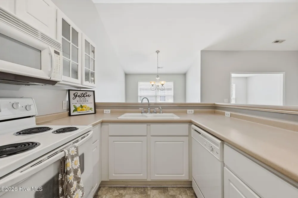 2225 Locksley Woods Drive #F Greenville, NC 27858