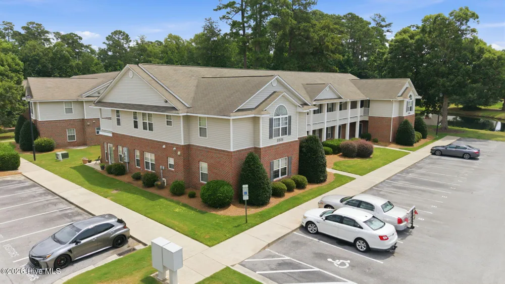2225 Locksley Woods Drive #F Greenville, NC 27858