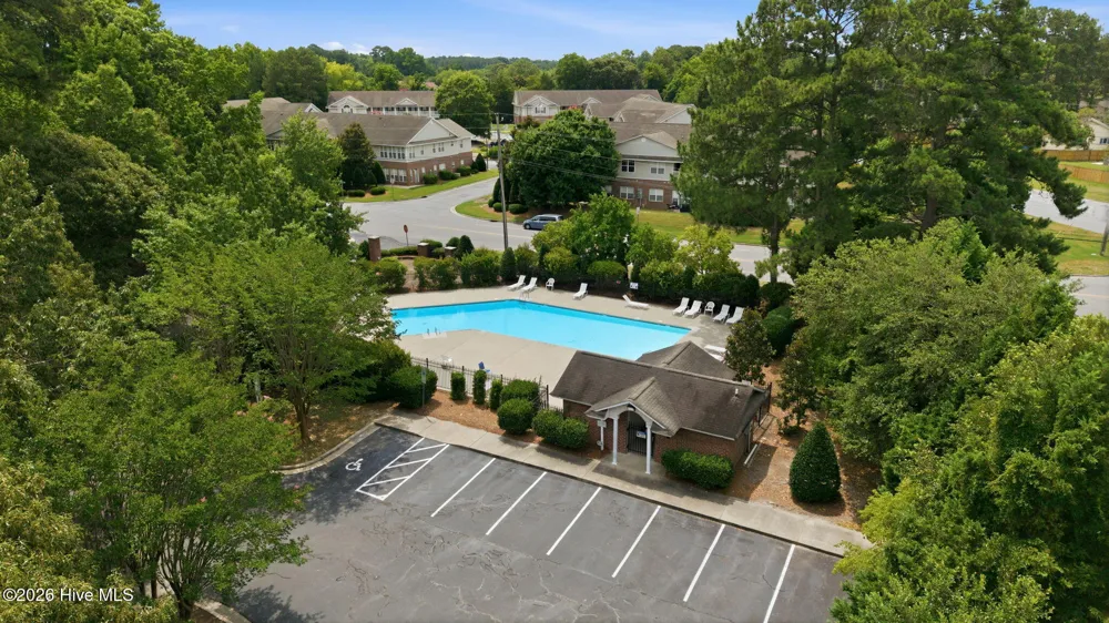 2225 Locksley Woods Drive #F Greenville, NC 27858