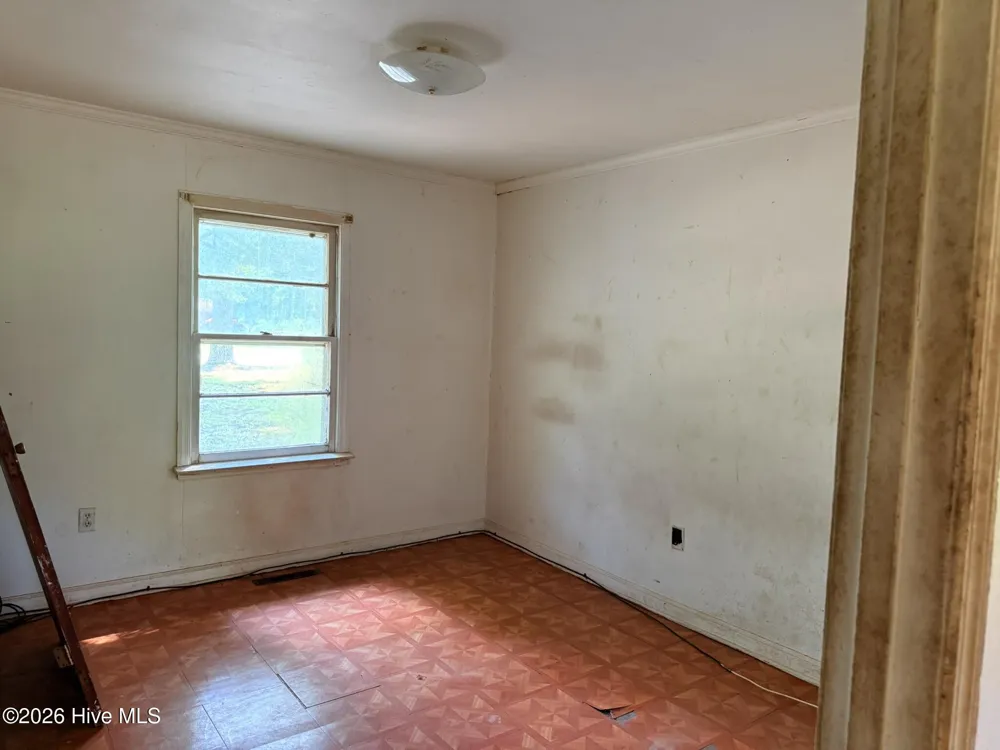 609 Swamp Road Pantego, NC 27860