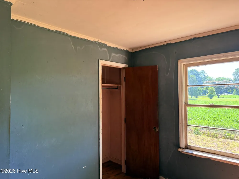 609 Swamp Road Pantego, NC 27860