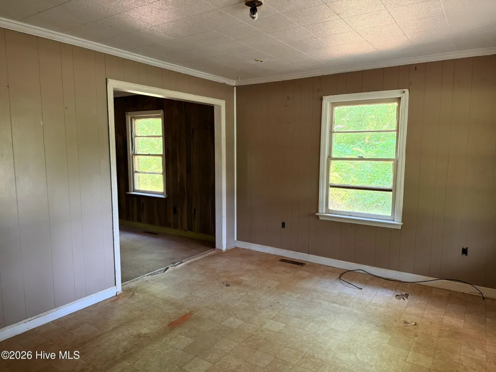609 Swamp Road Pantego, NC 27860