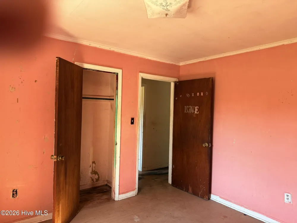 609 Swamp Road Pantego, NC 27860