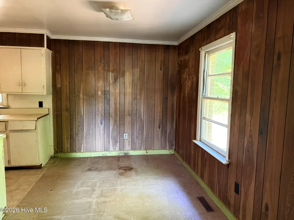 609 Swamp Road Pantego, NC 27860