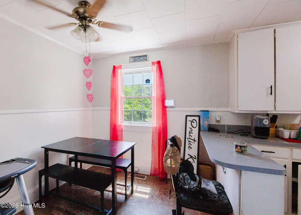 303 Myrtle Avenue Hamlet, NC 28345