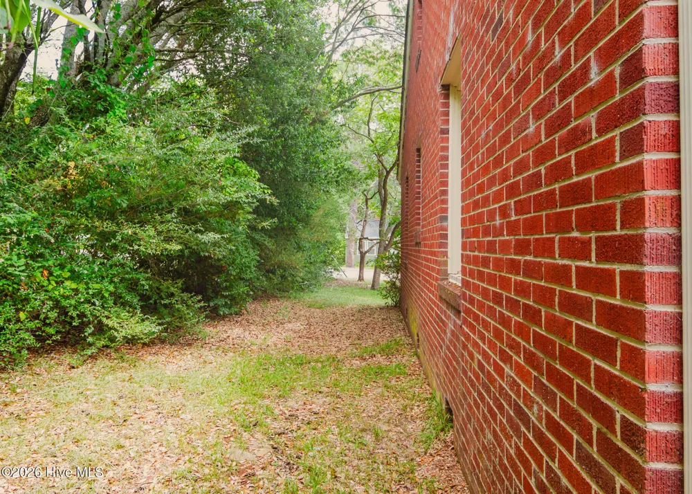 303 Myrtle Avenue Hamlet, NC 28345